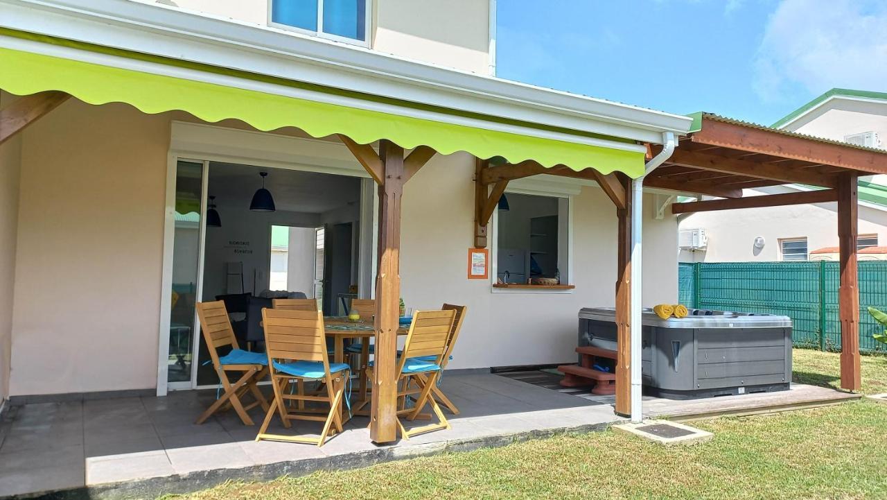 Villa Lovado Avec Jacuzzi 생프랑수아 외부 사진